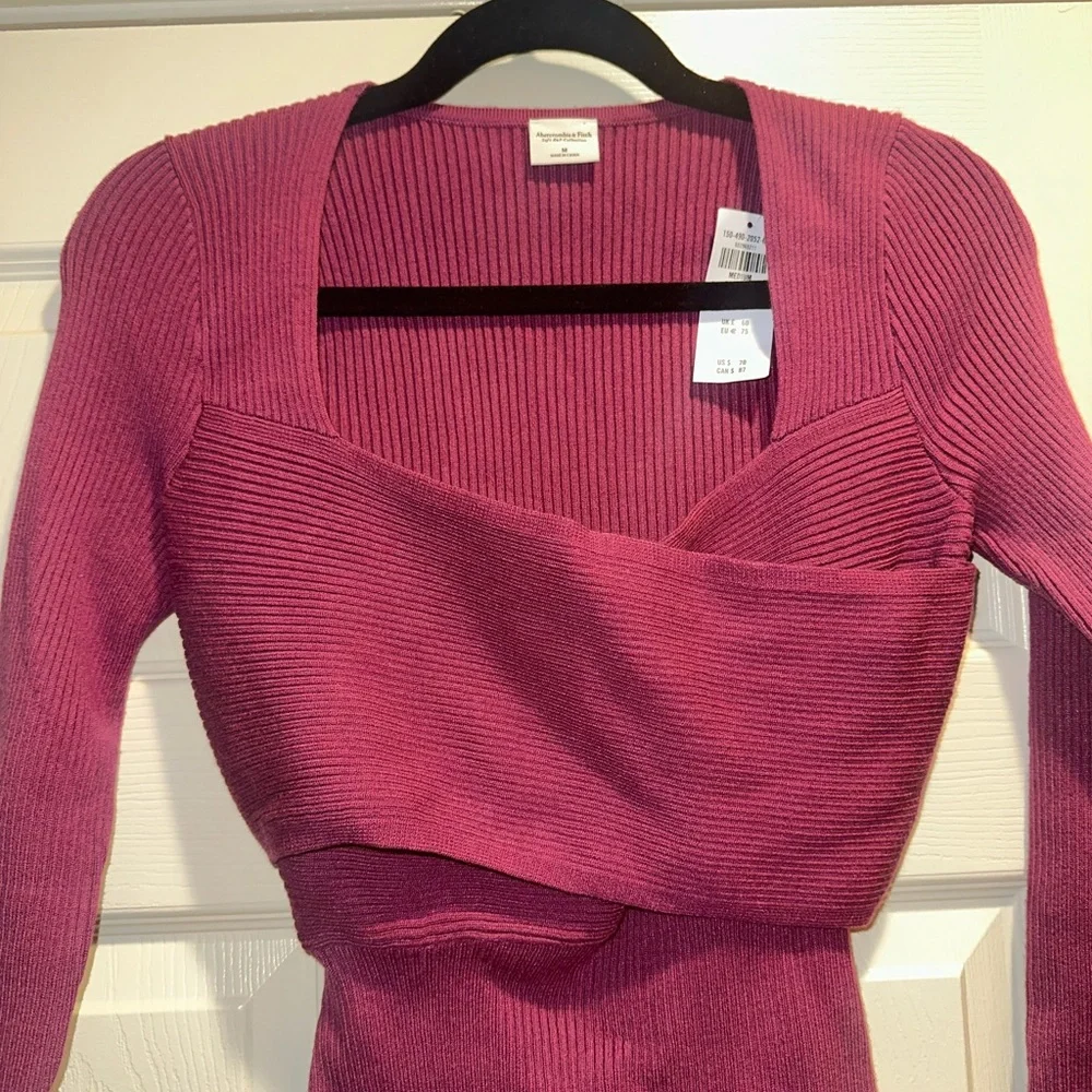 Abercrombie and Fitch Sweater Bodysuit - Picture 2 of 5